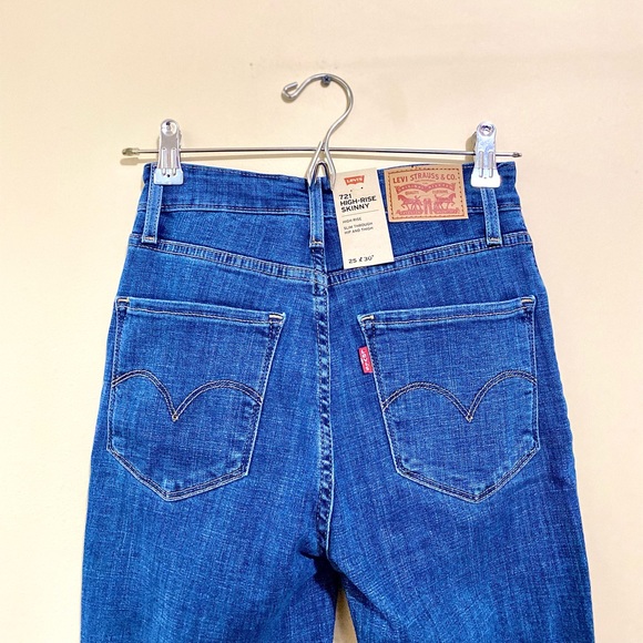 NWT Levi’s 721 High Rise Skinny Women’s Dark Wash Jeans - Picture 9 of 12